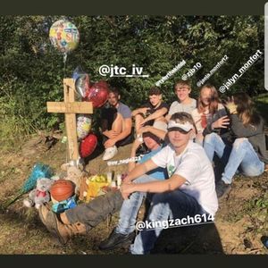 Meet your Posher, Zachary